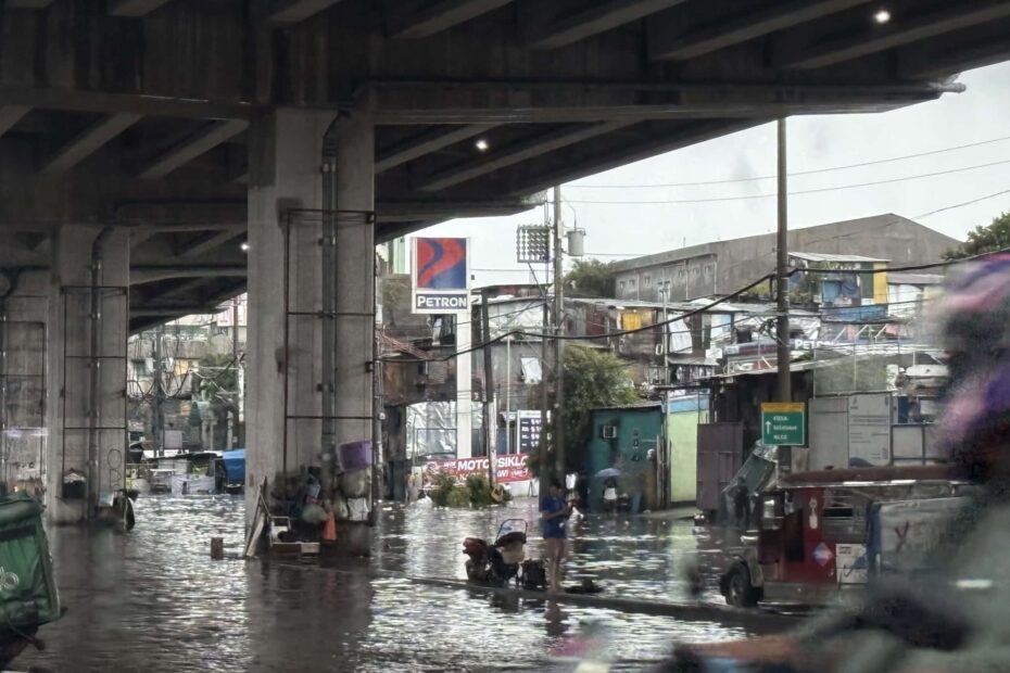 When the Skies Fall: How Metro Manila’s Flooding Impacts the Philippine Economy and Stock Market 3
